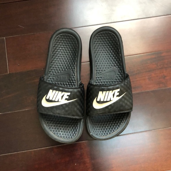 Nike Shoes - Nike Slides
